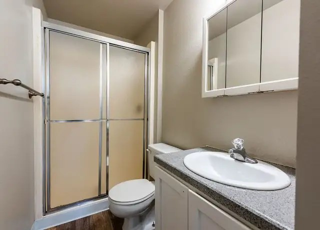 Photo of 4160 124th Ave SE, Bellevue, WA 98006