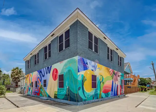 Property at 1827 Avenue O, Galveston, TX, 77550, 2 beds, 1 bath, [object Object]