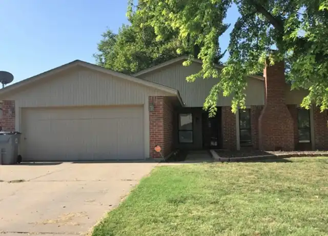 Property at 3007 NE Lancaster Ln, Lawton, OK, 73507, 3 beds, 2 baths, [object Object]