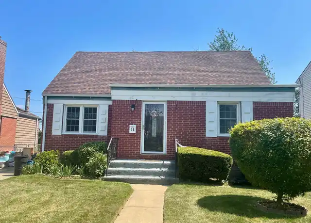 Property at 14 Park W, New Hyde Park, NY, 11040, 3 beds, 1.5 baths, [object Object]
