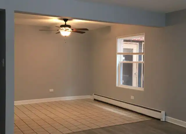 Property at 9700 Nottingham Ave Unit 9702-2AW, Chicago Ridge, IL, 60415, 2 beds, 1 bath, [object Object]