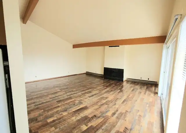Property at 270 Bronson Way NE Unit The Hampton H32, Renton, WA, 98056, 2 beds, 1 bath, [object Object]
