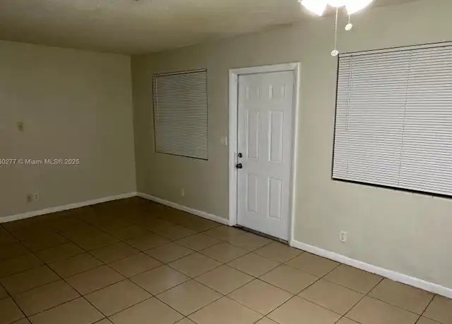 Property at 214 SE 8th St Unit 1-6, Hallandale Beach, FL, 33009, 1 bed, 1 bath, [object Object]