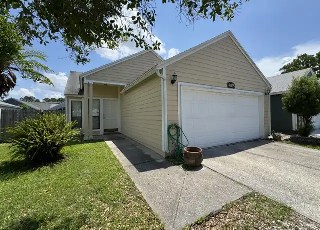 Property at 4078 Laurelwood Dr, Jacksonville, FL, 32257, 3 beds, 2 baths, [object Object]