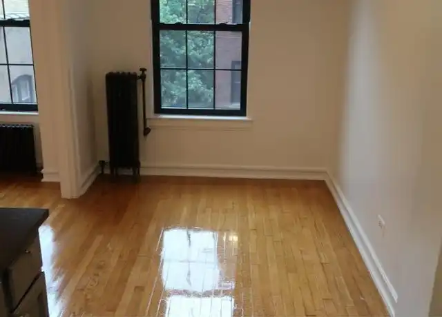 Property at 426 W Briar Pl Unit E7, Chicago, IL, 60657, 1 bed, 1 bath, [object Object]