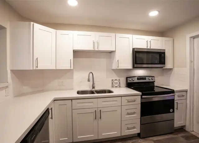 Property at 3200 N Palm Aire Dr #106, Pompano Beach, FL, 33069, 1 bed, 1.5 baths, [object Object]