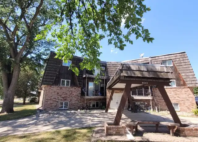 Property at 403 3rd St N Unit 8, Wahpeton, ND, 58075, 2 beds, 1 bath, [object Object]