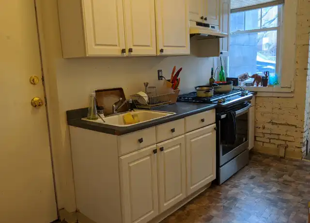 Property at 301 Allston St #2, Brighton, MA, 02135, 2 beds, 1 bath, [object Object]
