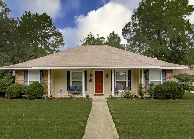Property at 17247 Sharpsburg Ave, Baton Rouge, LA, 70817, 4 beds, 2 baths, [object Object]