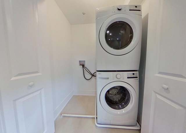 Photo of 4000 Forest Ave Unit 2, Brookfield, IL 60513