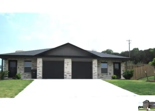 Property at 102 Lost Trl Unit B, Copperas Cove, TX, 76522, 3 beds, 2 baths, [object Object]