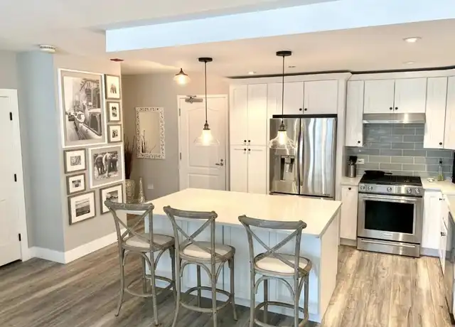 Property at 630 N State St #2005, Chicago, IL, 60654, 1 bed, 1 bath, [object Object]