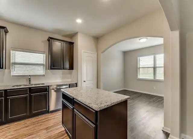 Property at 5500 Persimmon Dr, Denton, TX, 76207, 3 beds, 2 baths, [object Object]