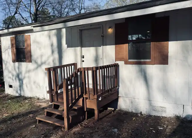 Property at 1179 Pinecrest Rd, Sylacauga, AL, 35151, 2 beds, 1 bath, [object Object]