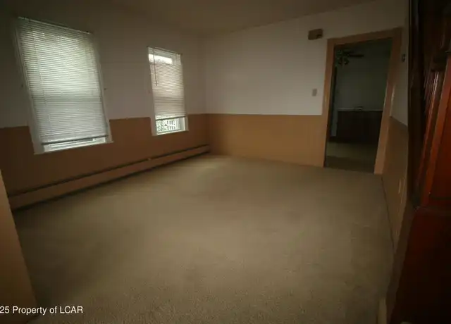 Property at 61 Penn Ave, Exeter, PA, 18643, 3 beds, 1.5 baths, [object Object]