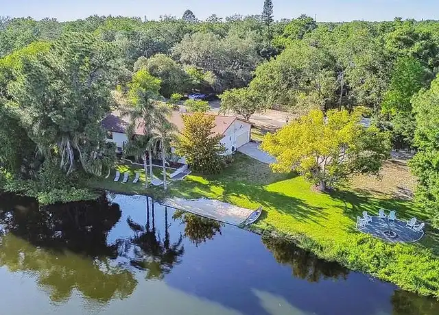 Property at 201 Gornto Lake Rd, Brandon, FL, 33510, 4 beds, 4 baths, [object Object]