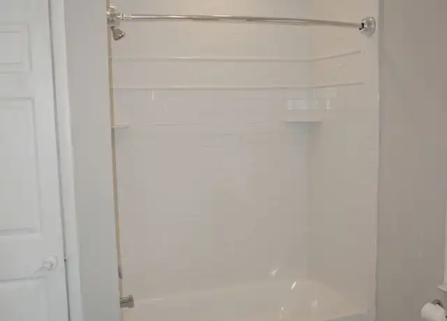 Property at 921 Haldeman Rd Unit House, Schwenksville, PA, 19473, 5 beds, 2 baths, [object Object]
