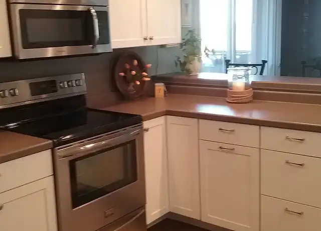 Property at Spacious 2-bedroom apartments - 6538 Spring Brook Rd, Rockford, IL, 61114, 2 beds, 2.5 baths, [object Object]