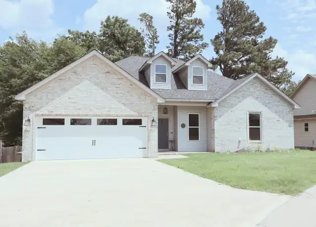 Property at 205 Windcrest Cir, Hot Springs National Park, AR, 71913, 3 beds, 2 baths, [object Object]