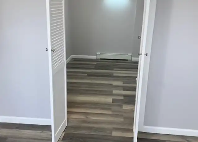 Property at 126 Jamesville Ave Unit M1n, Syracuse, NY, 13210, 1 bed, 1 bath, [object Object]