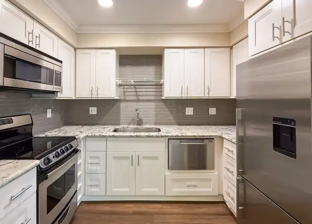 Property at 3402 Garrott St #3, Houston, TX, 77006, 2 beds, 1.5 baths, [object Object]