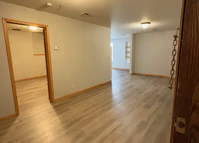 Property at 218 W Central Ave Unit 2BAPT 2B, El Dorado, KS, 67042, 1 bed, 1 bath, [object Object]