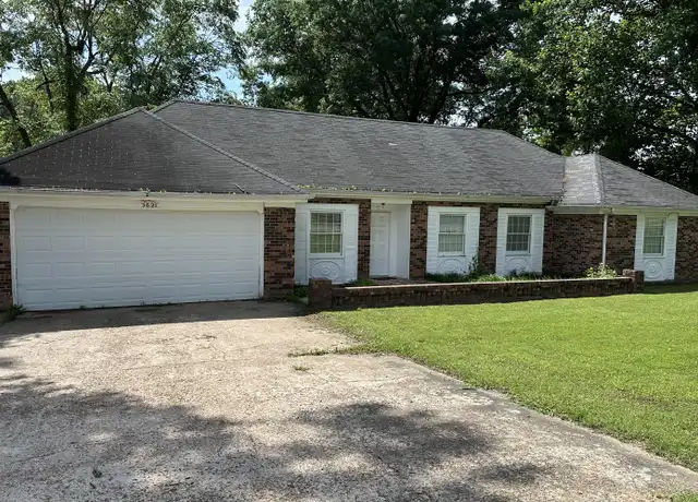 Property at 3621 Forest Hill Rd, Jonesboro, AR, 72404, 3 beds, 2 baths, [object Object]
