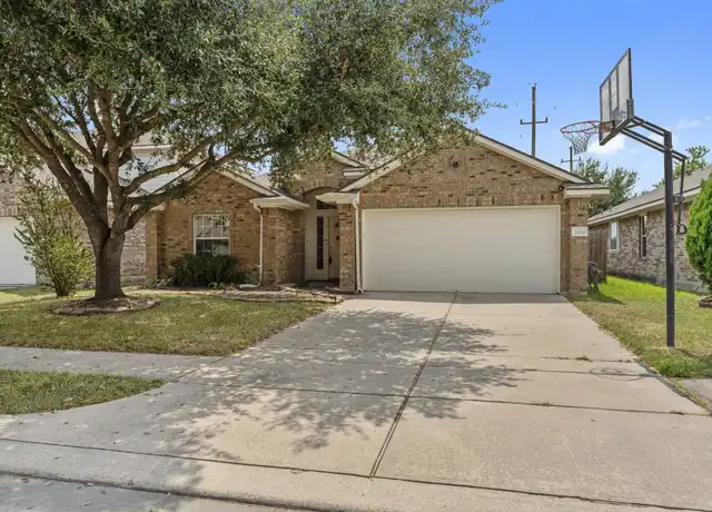 Property at 2818 Lockeridge Pines Dr, Spring, TX, 77386, 3 beds, 2 baths, [object Object]