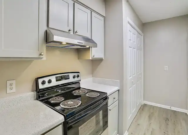 Property at Ridgeland Ranch - 1620 E County Line Rd, Ridgeland, MS, 39157, 2 beds, 2 baths, [object Object]