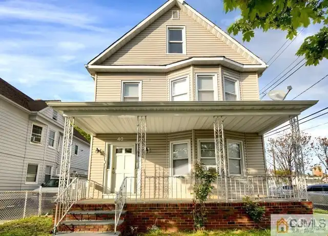 Property at 40 Pulaski Ave #2, Carteret, NJ, 07008, 4 beds, 1 bath, [object Object]