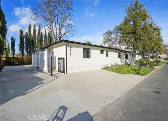 Property at 5501 Beckford Ave, Tarzana, CA, 91356, 1 bed, 1 bath, [object Object]