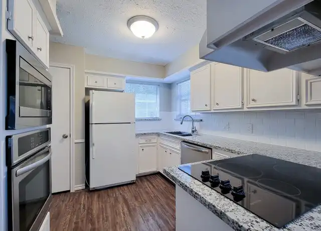 Property at 6606 Brittany Park Ln, Houston, TX, 77066, 3 beds, 2 baths, [object Object]