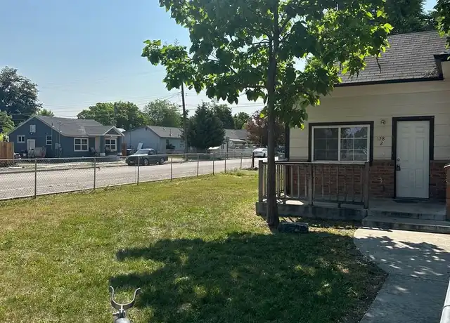 Property at 128 13th Ave S Apt 2, Nampa, ID, 83687, 2 beds, 1 bath, [object Object]