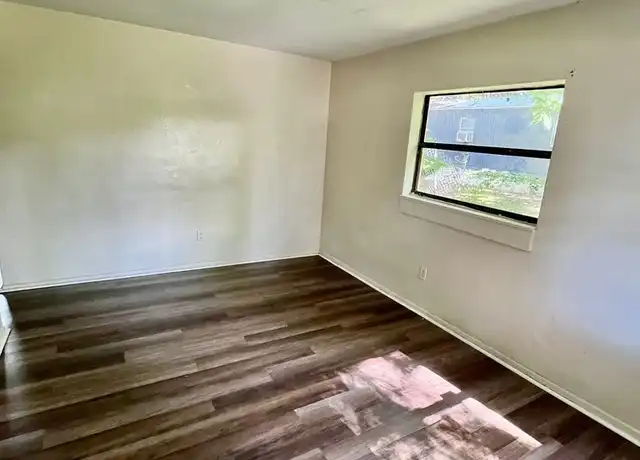 Property at 1140 Edith Ave, Lakeland, FL, 33805, 3 beds, 1 bath, [object Object]