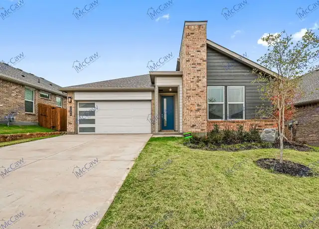 Property at 1504 Razorbill Rd, Denton, TX, 76205, 4 beds, 2 baths, [object Object]