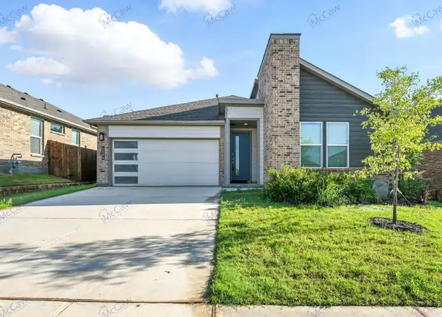 Property at 1504 Razorbill Rd, Denton, TX, 76205, 4 beds, 2 baths, [object Object]