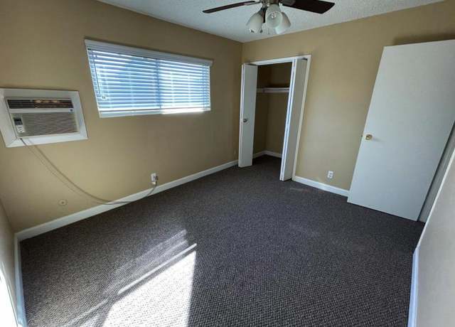Photo of 265 W Valencia Ave, Burbank, CA 91502