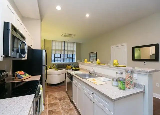 Property at 526 Penn Ave, Pittsburgh, PA, 15222, 1-2 bed, 1-2 bath, [object Object]