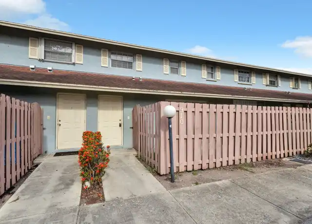 Property at 910 Cypress Way E, Palm Springs, FL, 33406, 3 beds, 2.5 baths, [object Object]