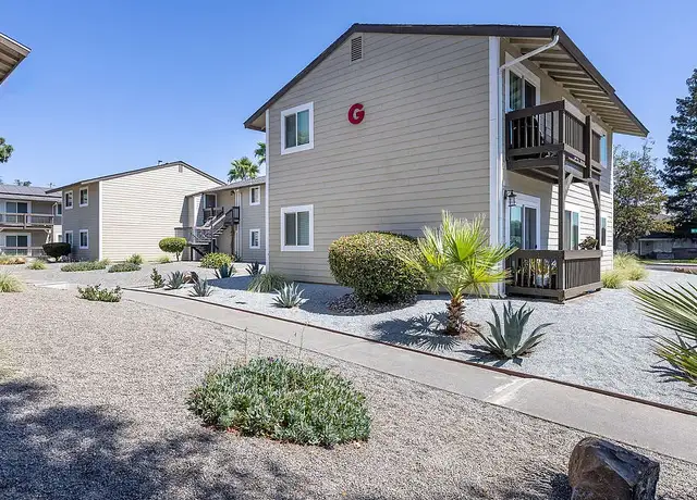 Photo of 985 Montebello Dr, Gilroy, CA 95020