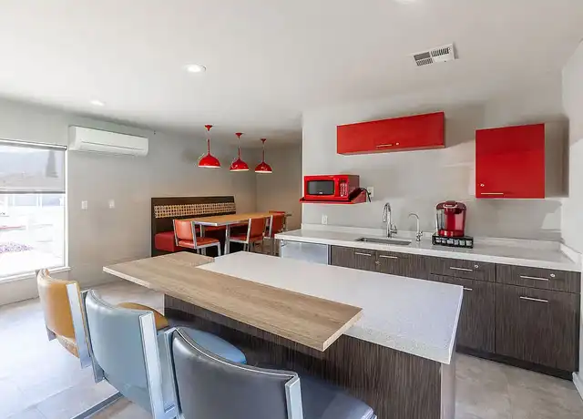 Property at Cadena Apartments - 985 Montebello Dr, Gilroy, CA, 95020, 2 beds, 1-2 bath, [object Object]