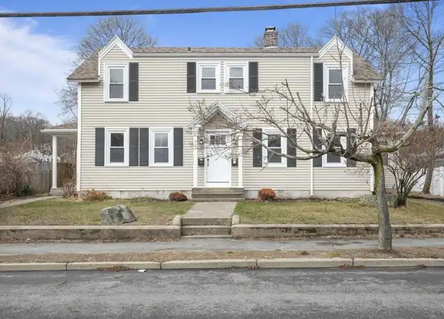 Property at 1032 Smithfield Ave Unit L, Lincoln, RI, 02865, 2 beds, 1 bath, [object Object]
