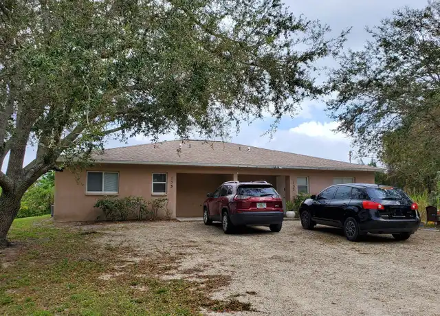 Property at 133 Meadow Rd, Lehigh Acres, FL, 33973, 3 beds, 2 baths, [object Object]