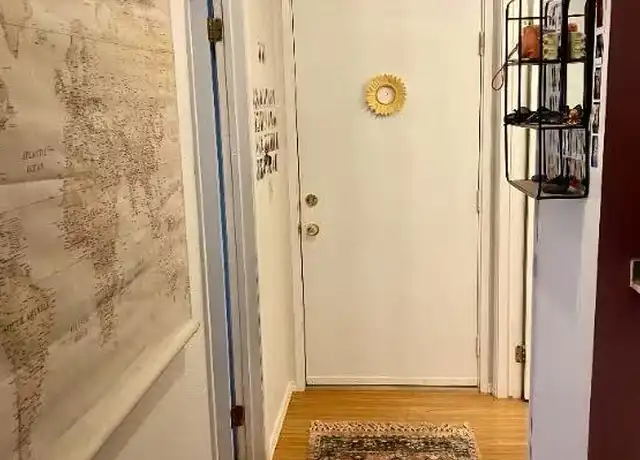 Property at 4226 7th Ave NE Unit 3, Seattle, WA, 98105, 1 bed, 1 bath, [object Object]