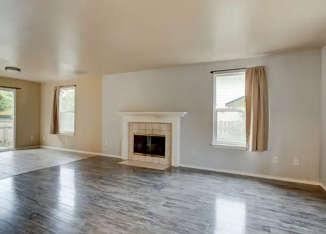 Property at 1292 S Leahy Dr, Coupeville, WA, 98239, 2 beds, 2.5 baths, [object Object]