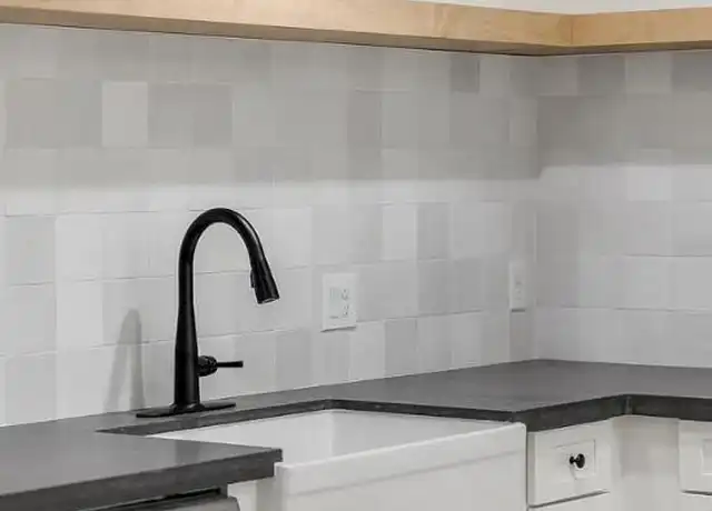 Property at 2062 N 39th St, Phoenix, AZ, 85008, 4 beds, 3 baths, [object Object]