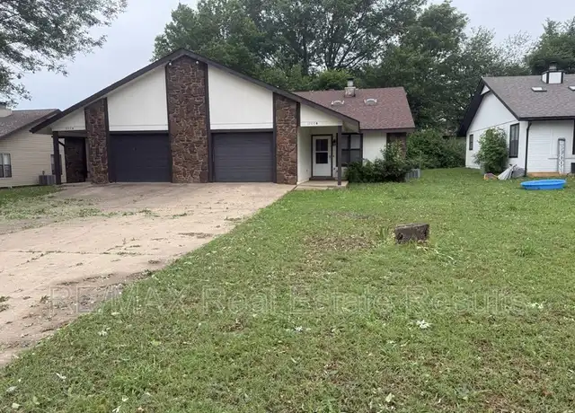 Property at 1206 Whipporwill Ln Unit B, Siloam Springs, AR, 72761, 2 beds, 1 bath, [object Object]