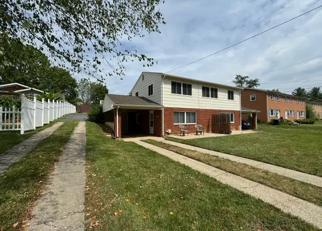 Property at 572 Long Ave, Harrisonburg, VA, 22801, 1 bed, 1 bath, [object Object]