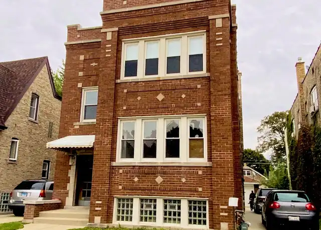 Property at 2219 Scoville Ave Unit 2, Berwyn, IL, 60402, 3 beds, 1 bath, [object Object]