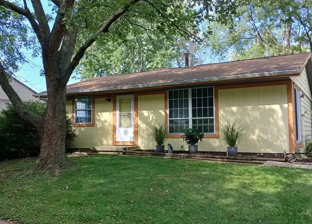 Property at 613 Bonnymeade Dr, Champaign, IL, 61821, 3 beds, 1 bath, [object Object]